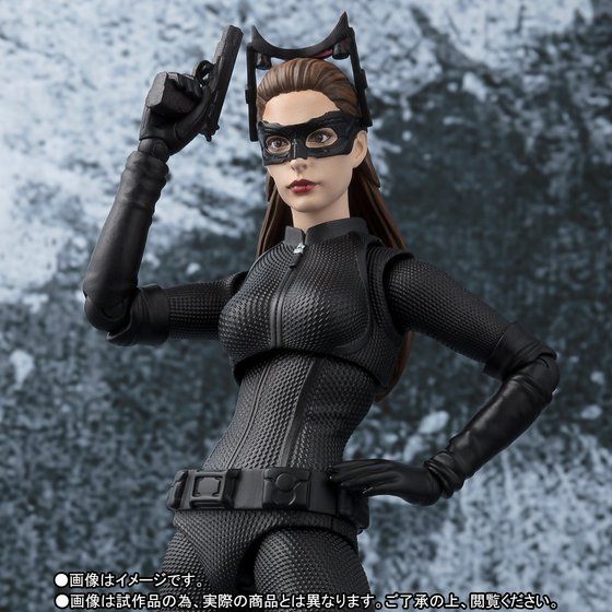S.H. Figuarts Batman The Dark Knight Rises - Catwoman TamashiWeb