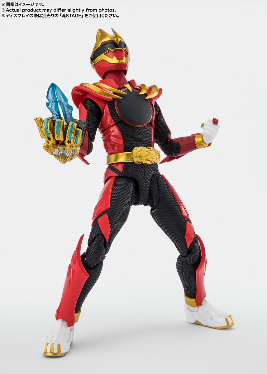 S.H. Figuarts Number One Sentai Gojuger - Goju Wolf (With First Edition Bonus Parts)