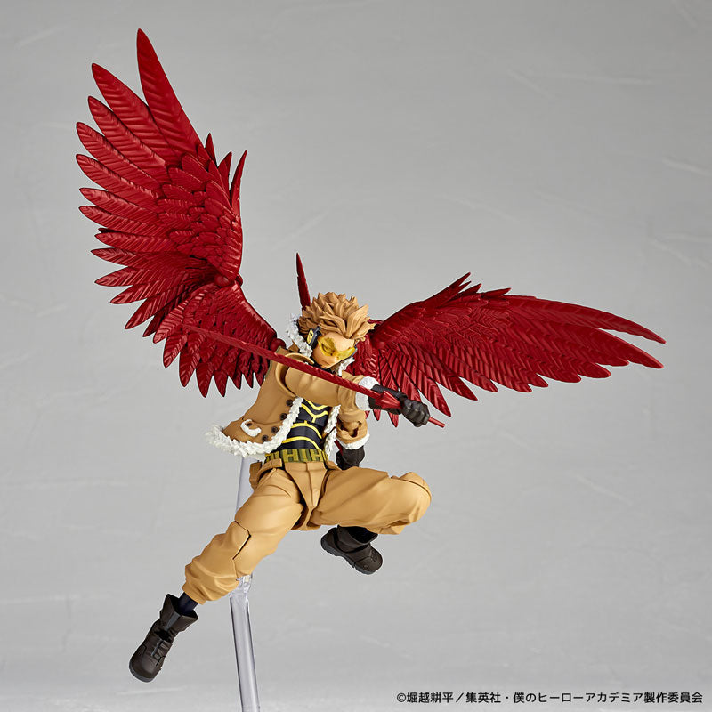 Revoltech Amazing Yamaguchi My Hero Academia - Hawks (Reissue)
