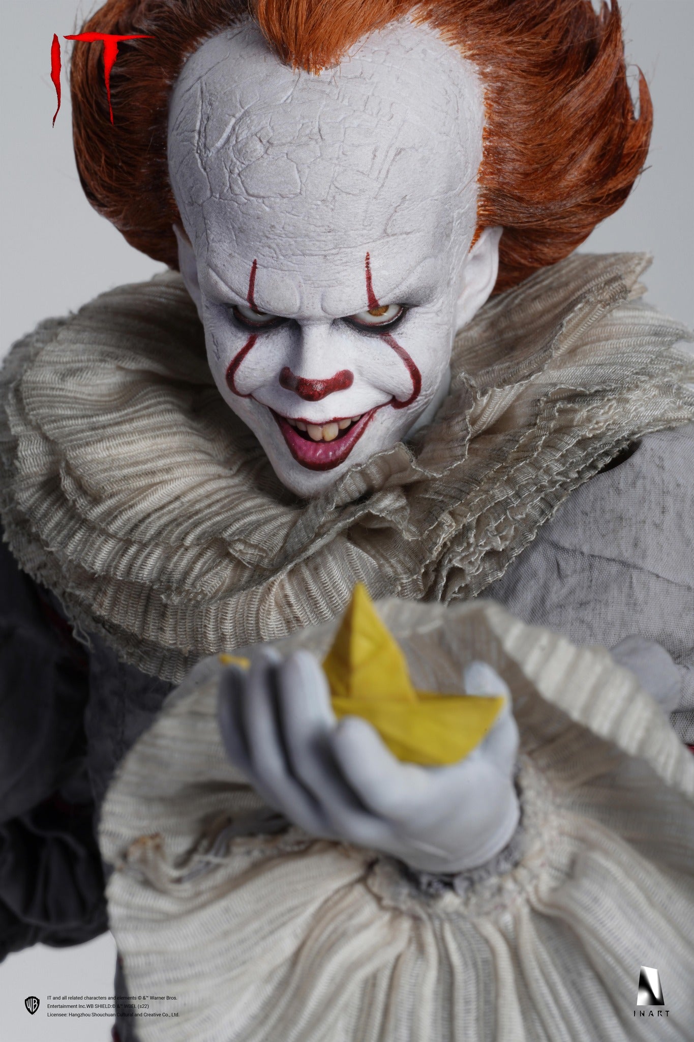 InArt IT Chapter – Pennywise 1/6th Scale Collectible Figure Premium Edition A