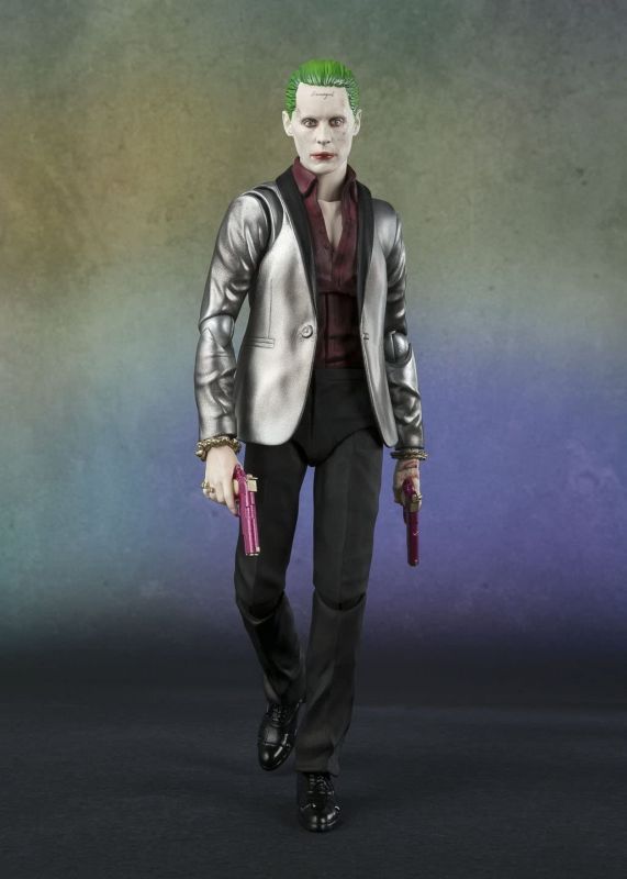 S.H. Figuarts Suicide Squad - Joker