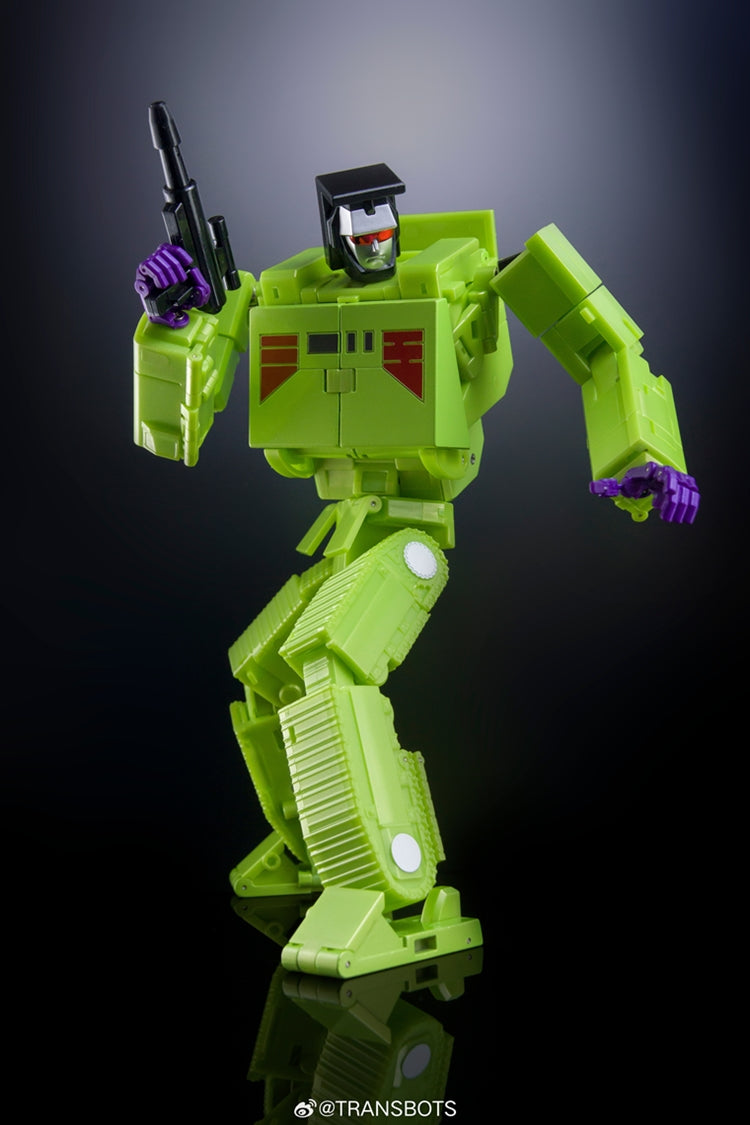 X-Transbots MX-45 Razor