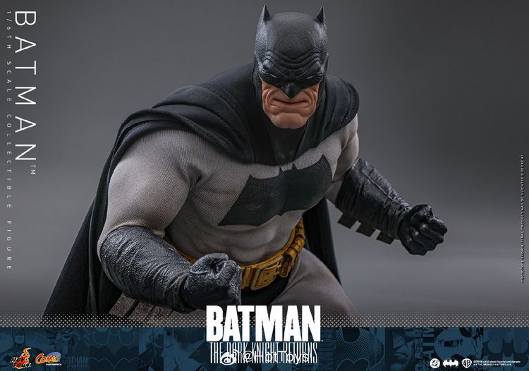 HOTTOYS 1/6 Batman: The Dark Knight Returns Batman