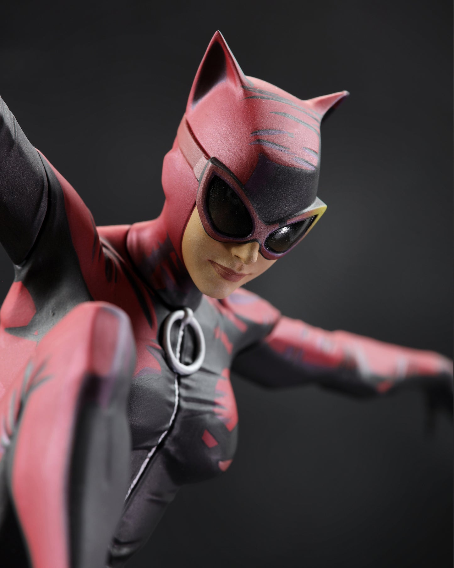 DC DIRECT DESIGNER SER CATWOMAN BY JOCK STATUE