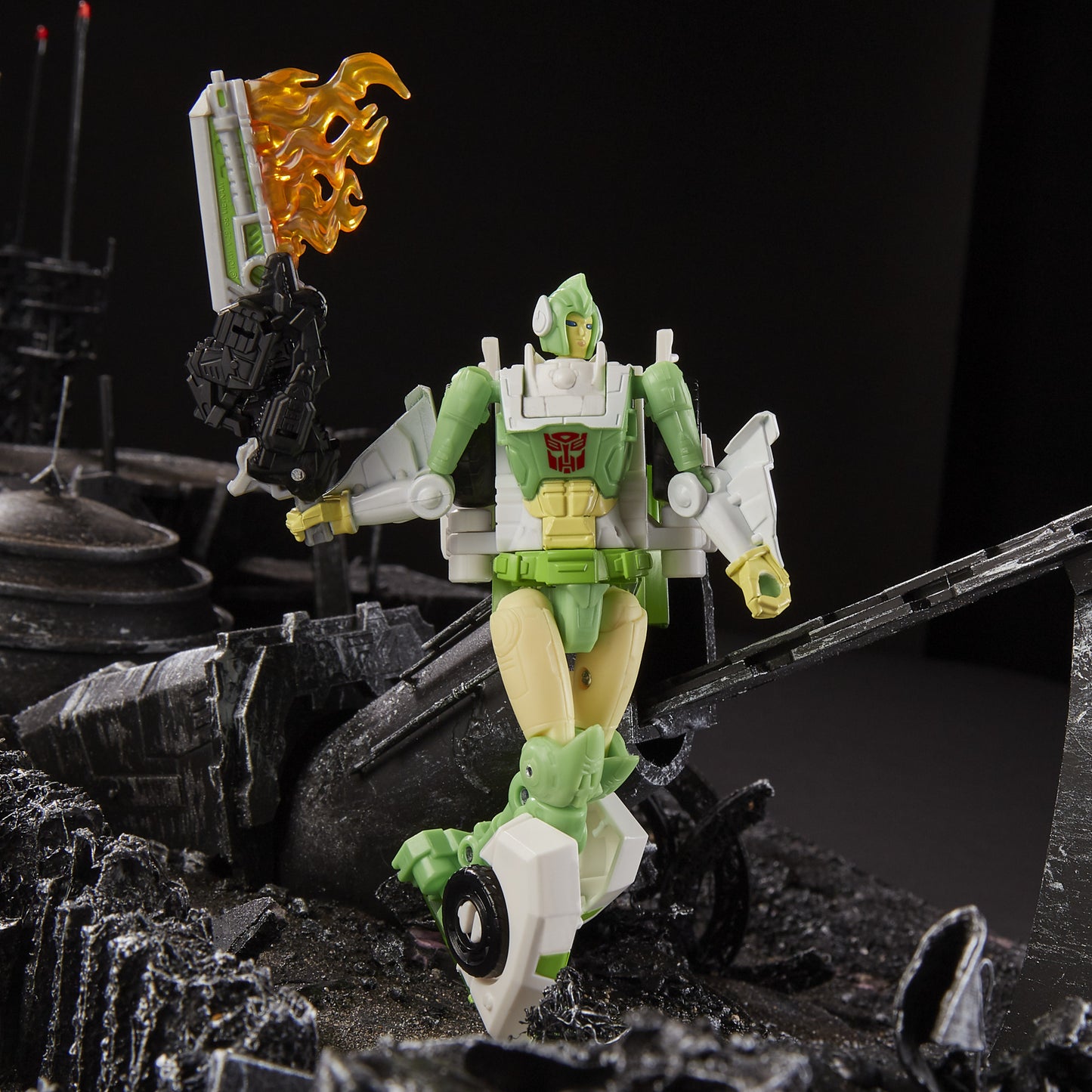 Transformers Generations War for Cybertron: Siege Deluxe Class WFC-S15 Autobot Greenlight with Dazzlestrike