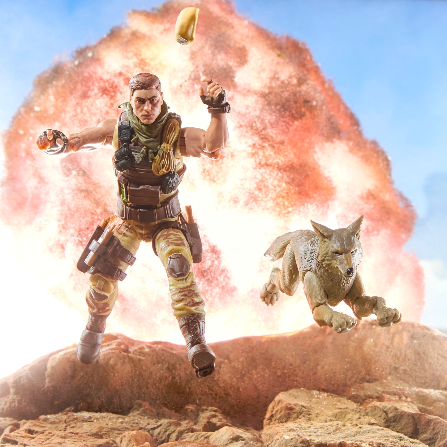 G.I. Joe Classified Series #217, Dusty & Coyote Sandstorm Action Figure and Pet