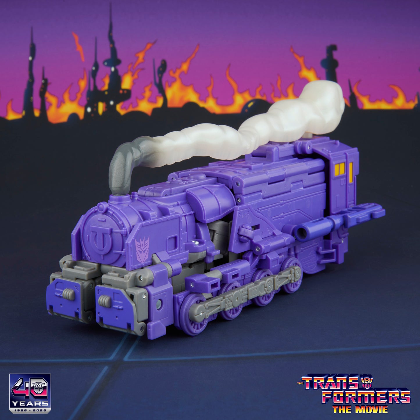 Transformers Studio Series The Transformers: The Movie Leader Class Astrotrain