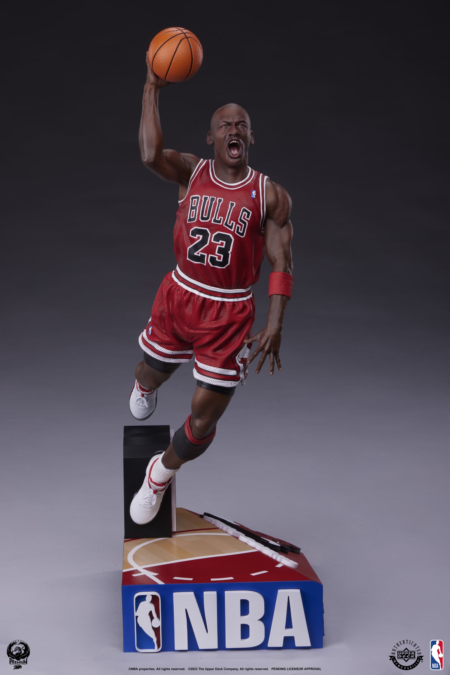 NBA MICHAEL JORDAN 1/4 SCALE