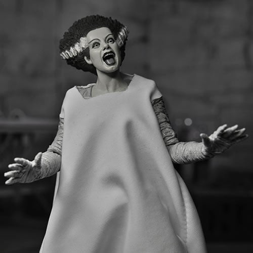 Universal Monsters 7" Scale Figures - Ultimate Bride Of Frankenstein (Black & White)