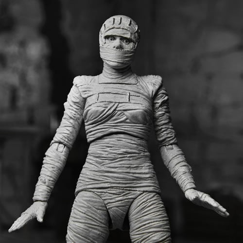 Universal Monsters 7" Scale Figures - Ultimate Bride Of Frankenstein (Black & White)