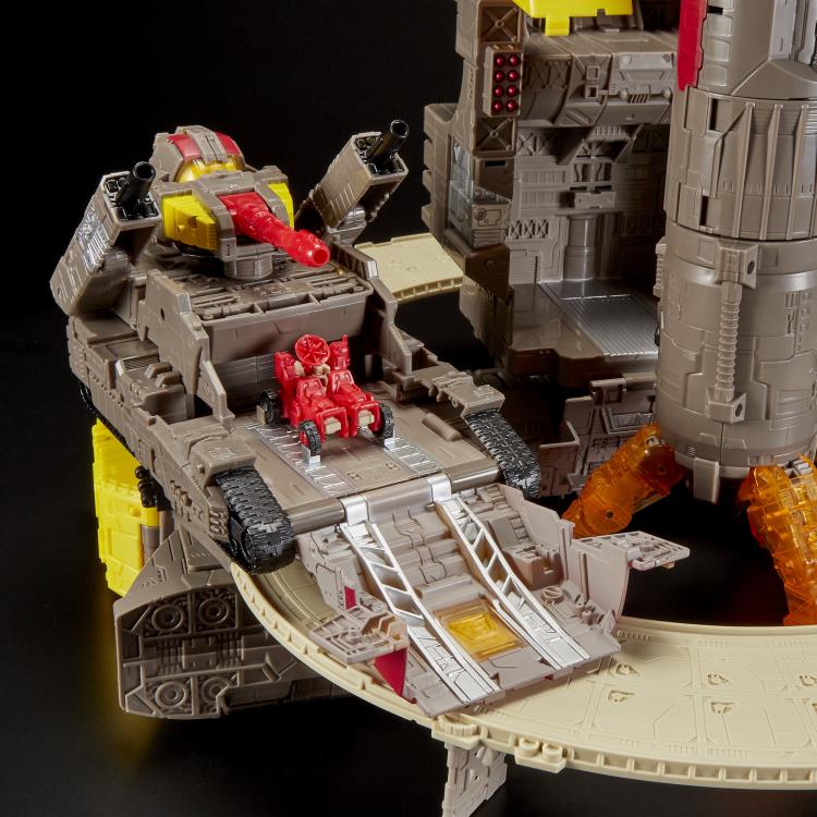 Transformers War for Cybertron: Siege Titan Omega Supreme *Reissue*