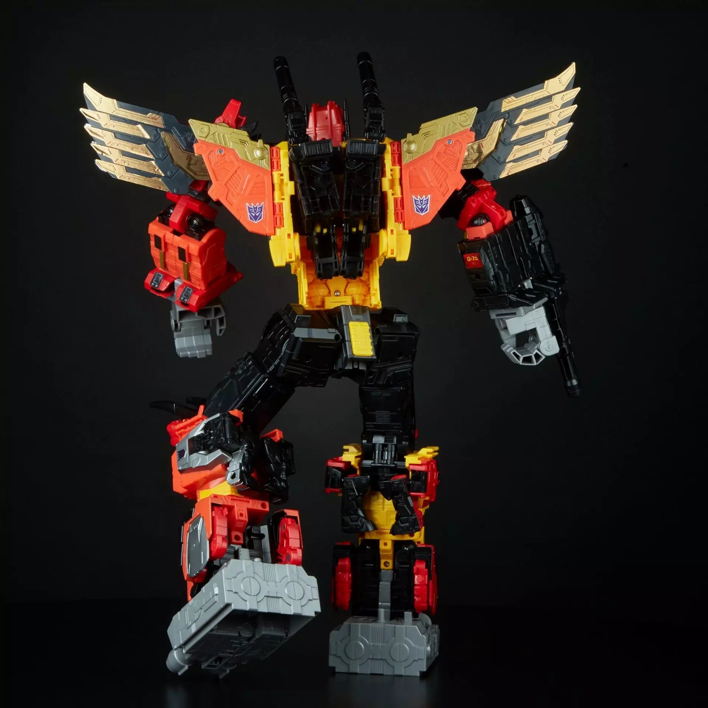 Transformers Power of the Primes Titan Class Predaking