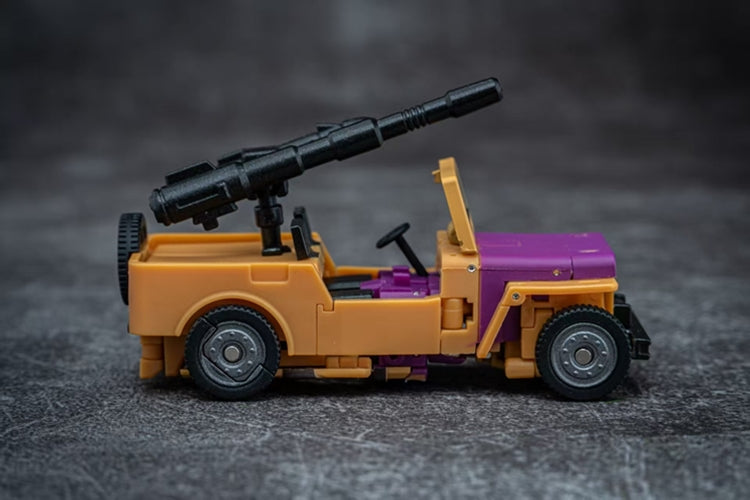 MS-TOYS MS-B52R Munitioner Fine paint version