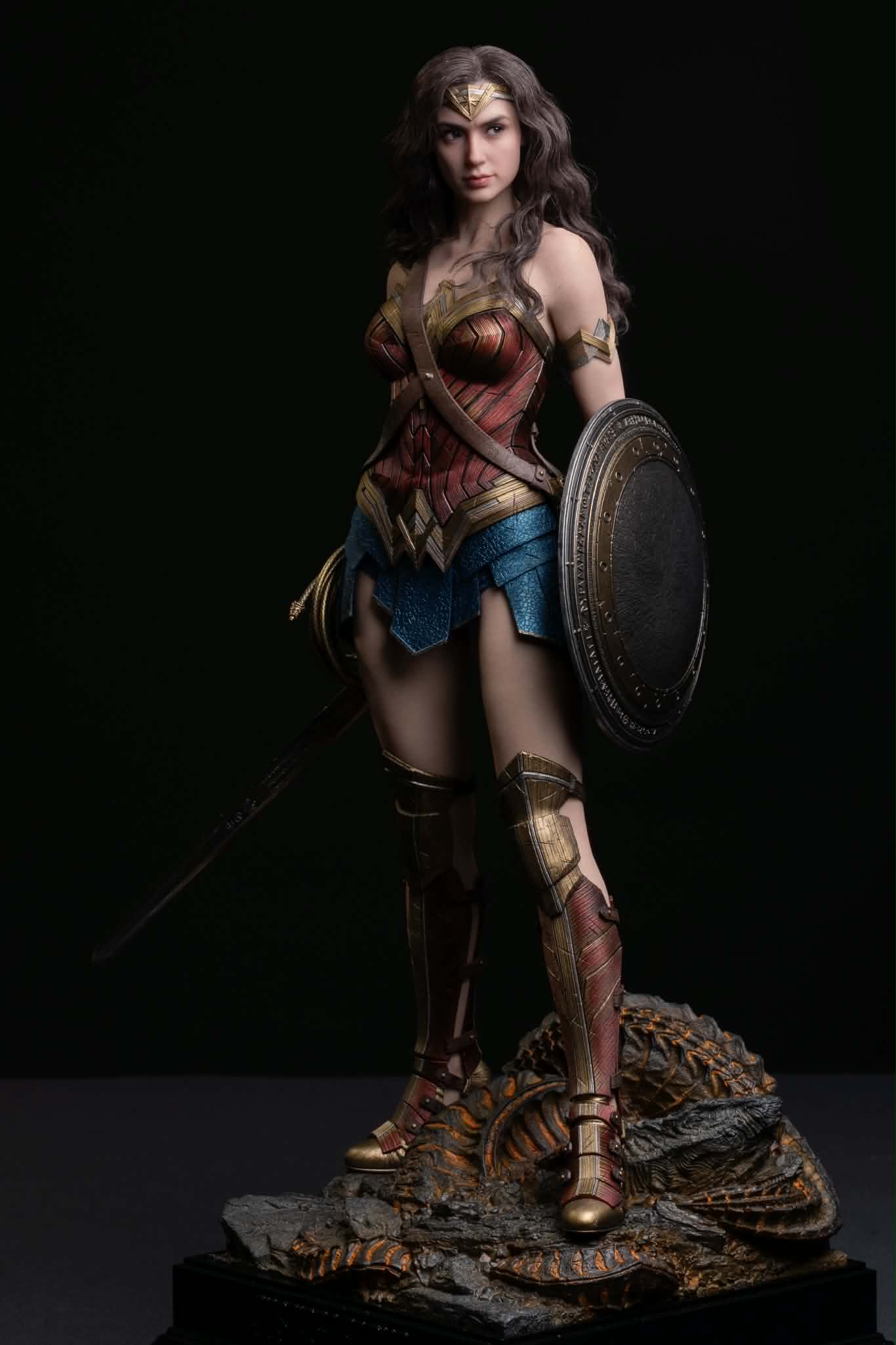 JND Justice League : Wonder Woman 1/6 HMS Powered by KOJUN WORKS Platinum