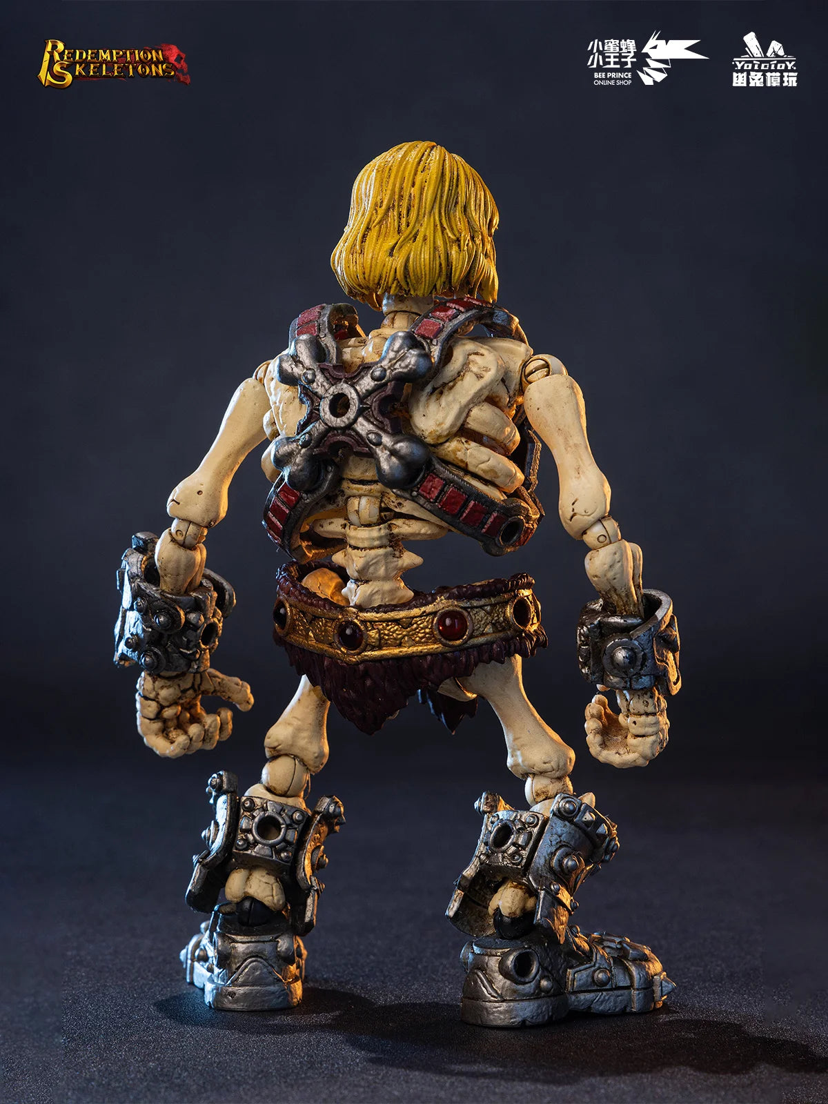 YOTO Toys The Skeleton Legion: Fierce Battle Against the Hero The Skeleton Berserker