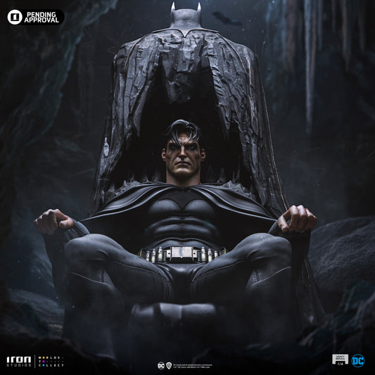 BATMAN & BRUCE WAYNE 1/4 SCALE STATUE