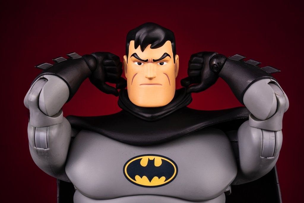 BATMAN: THE ANIMATED SERIES, Mondo’s 1/6th scale Batman **Open Box**