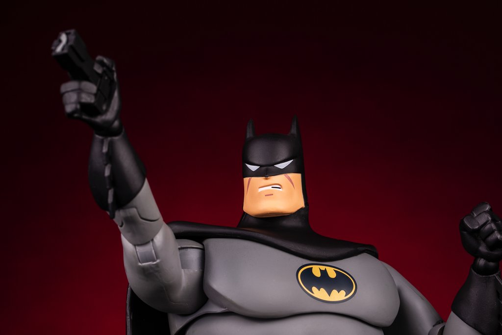 BATMAN: THE ANIMATED SERIES, Mondo’s 1/6th scale Batman **Open Box**