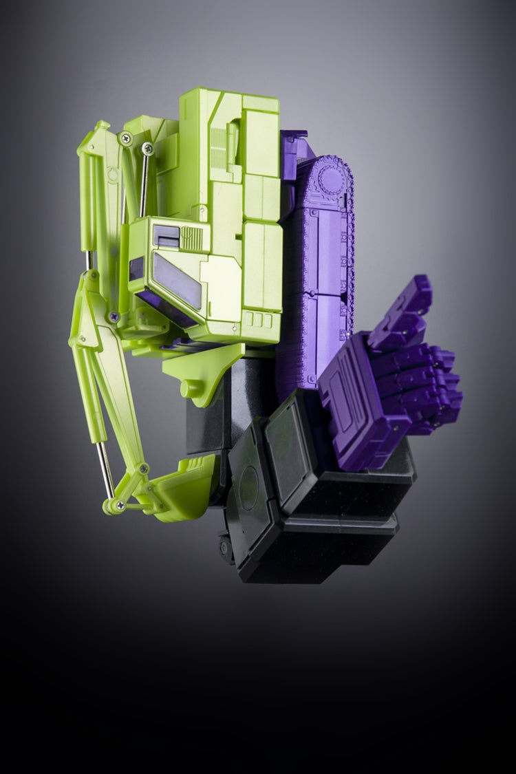 X-Transbots MX-44 Gravedigger