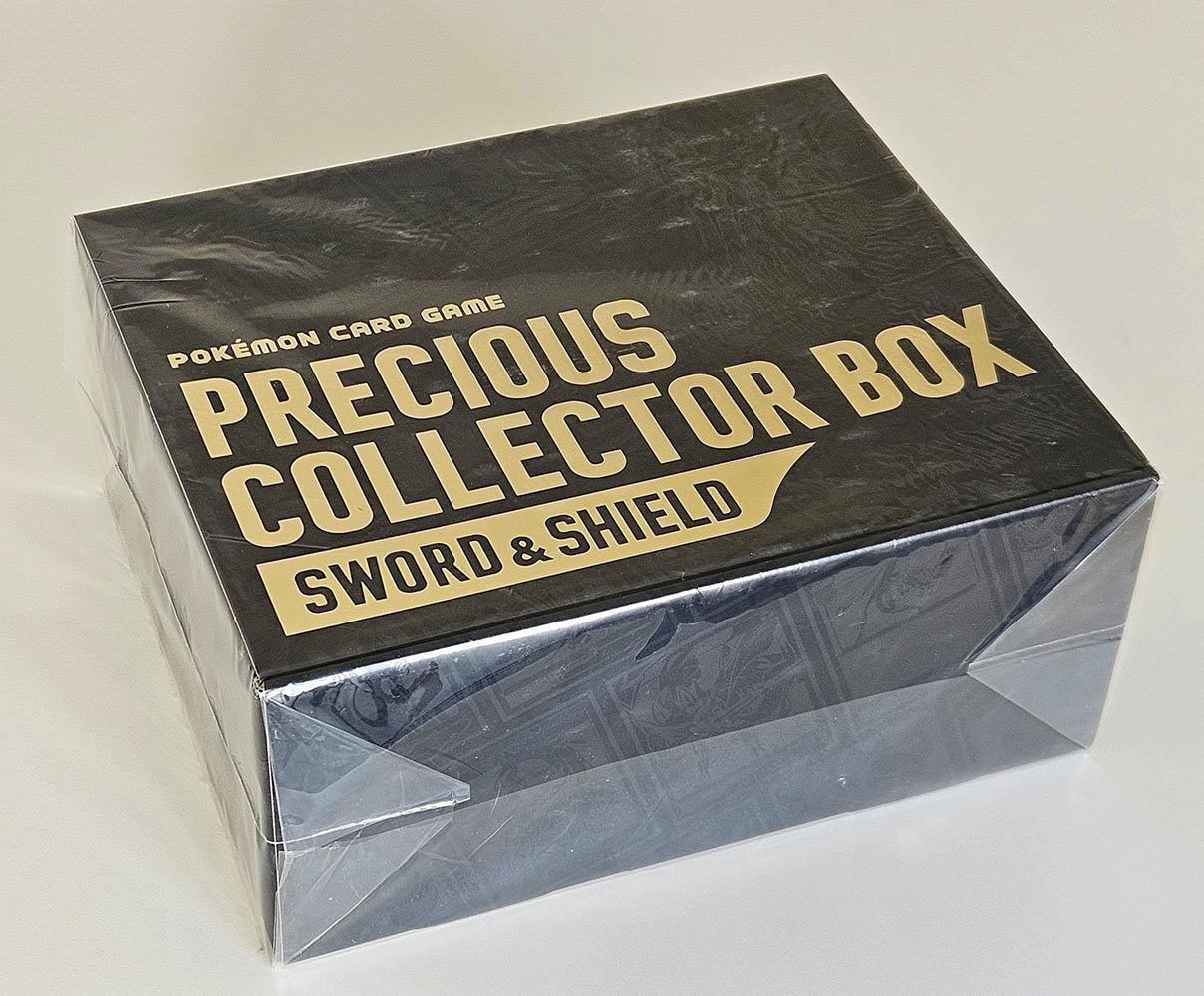 Pokémon Card Game - Sword & Shield Precious Collector Box