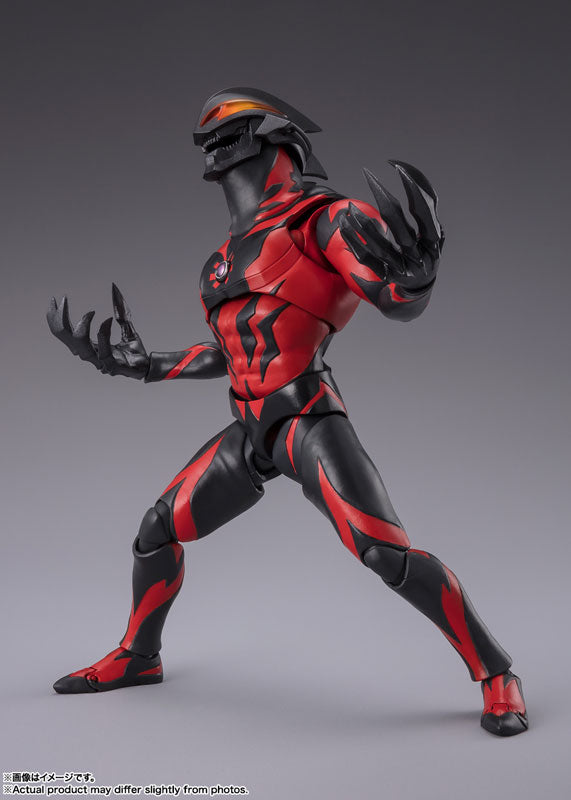 S.H. Figuarts Daikaiju Battle: The Legend of Ultra Galaxy The Movie - Ultraman Belial (Darkness Heels Ver.)