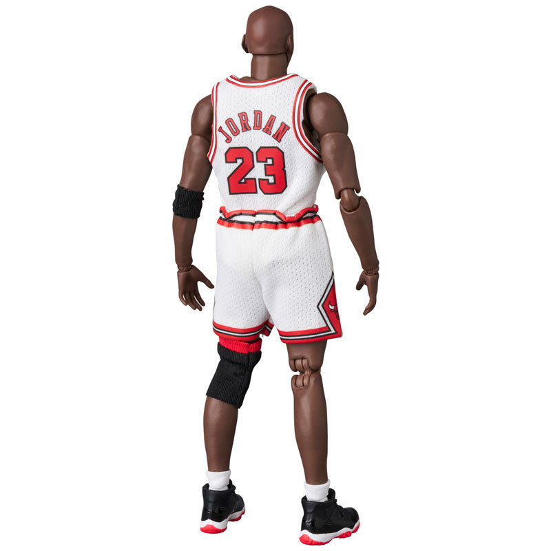 MAFEX NBA - Michael Jordan (Chicago Bulls: Home)