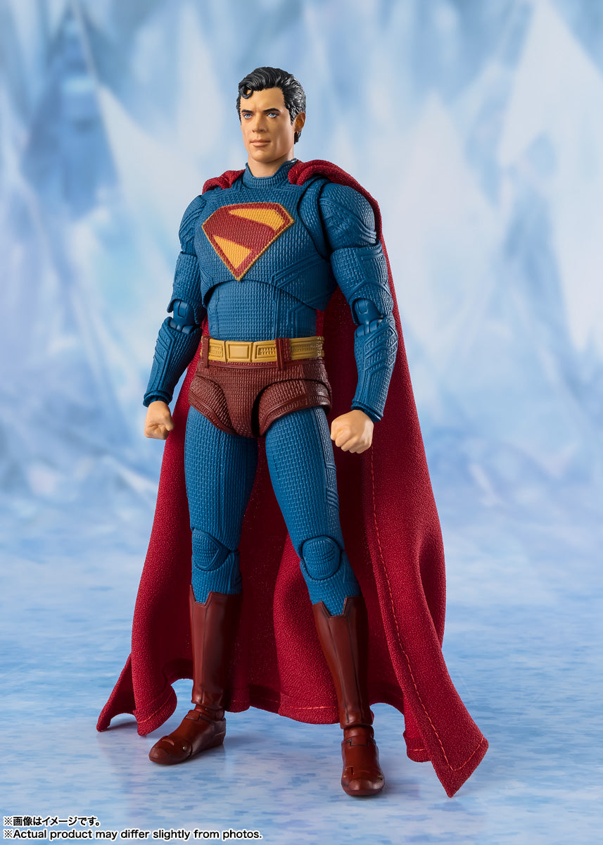 S.H. Figuarts Superman - Superman
