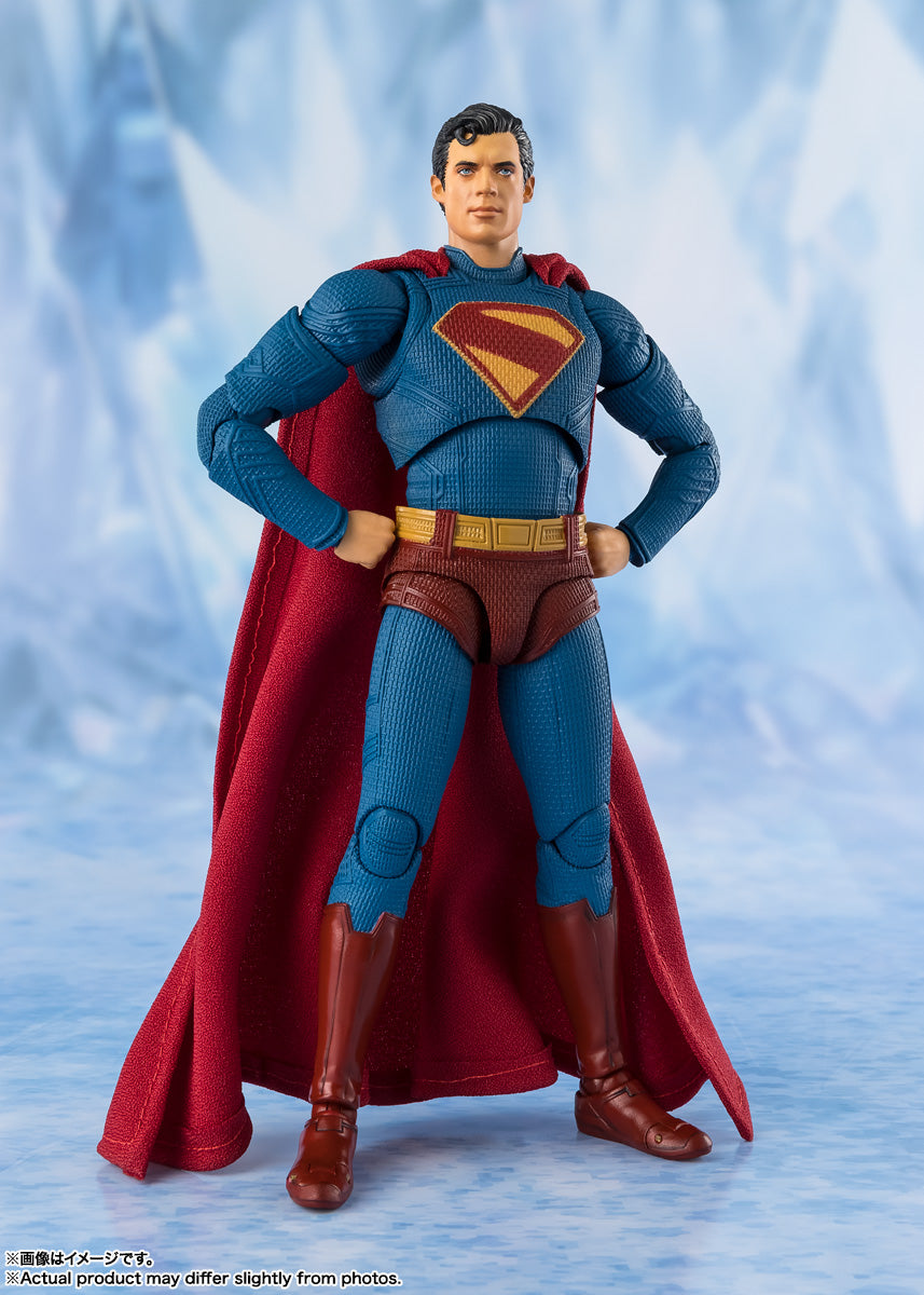 S.H. Figuarts Superman - Superman