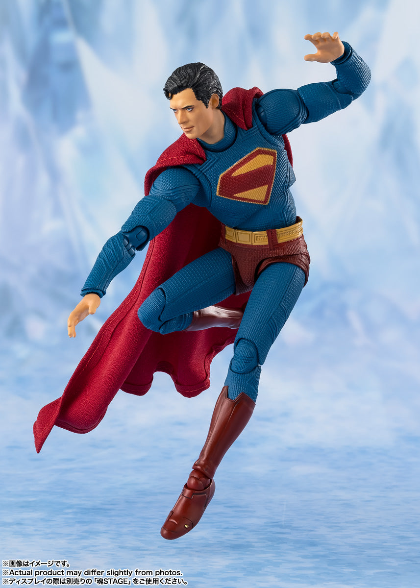 S.H. Figuarts Superman - Superman
