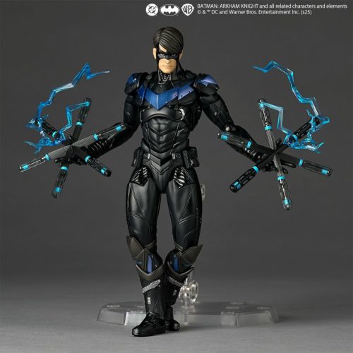 Revoltech Amazing Batman: Arkham Knight - Nightwing