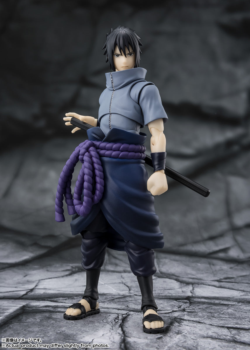 S.H. Figuarts Naruto Shippuden - Sasuke Uchiha -The Solitary Ninja Who Burns Through The Darkness-