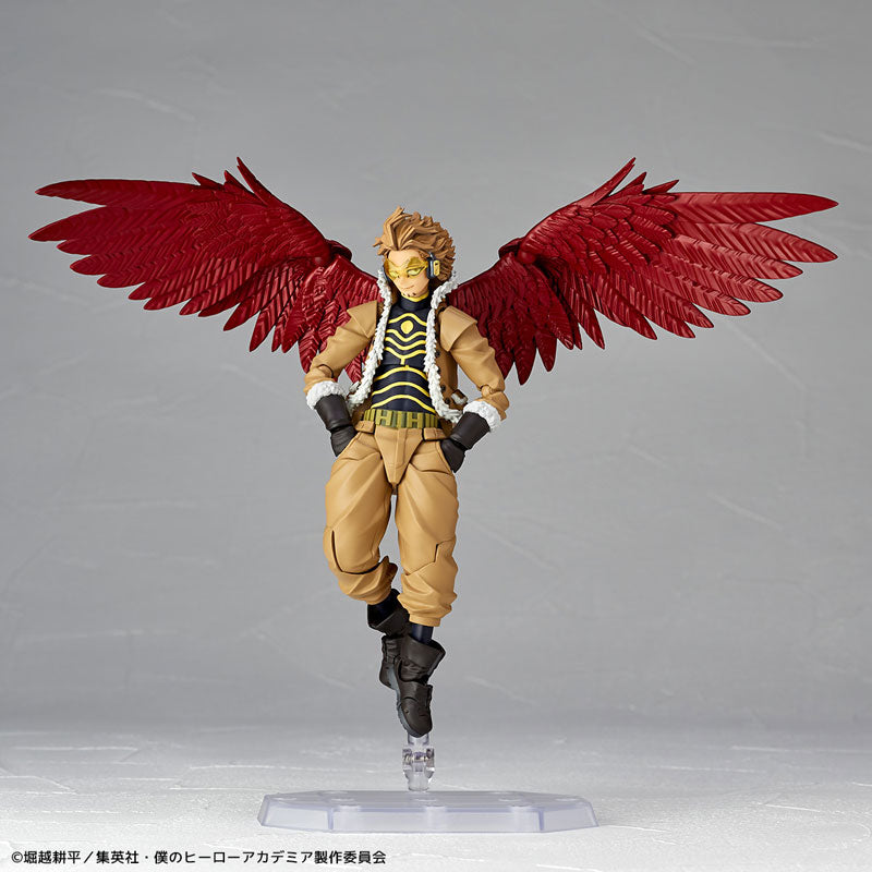 Revoltech Amazing Yamaguchi My Hero Academia - Hawks (Reissue)