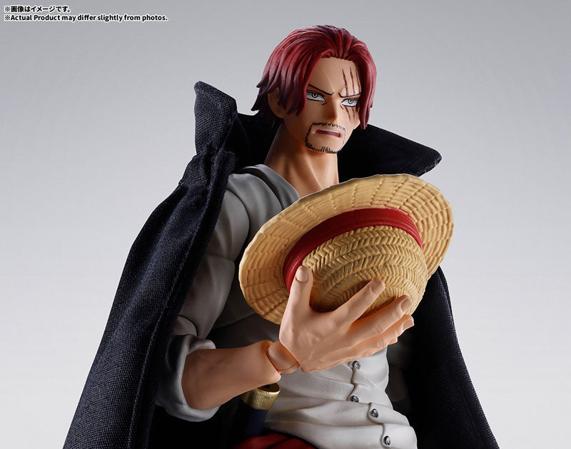 S.H. Figuarts One Piece - Shanks -Marineford-