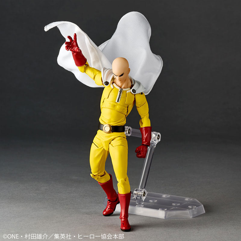 Revoltech Amazing Yamaguchi One-Punch Man - Saitama (Reissue) v.2 **Damaged Packaging**