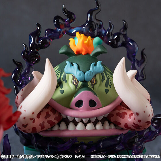 One Piece World Collectable Figure Premium - Monkey D. Luffy Vs Five Elders Bandai Premium Exclusive