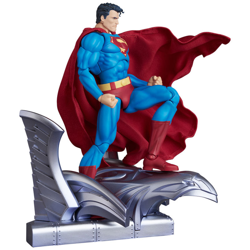 MAFEX Superman: For Tomorrow - Superman