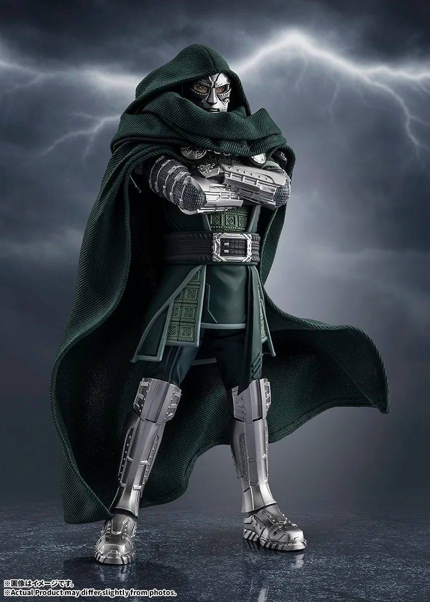 S.H. Figuarts Avengers: Doomsday - Doctor Doom