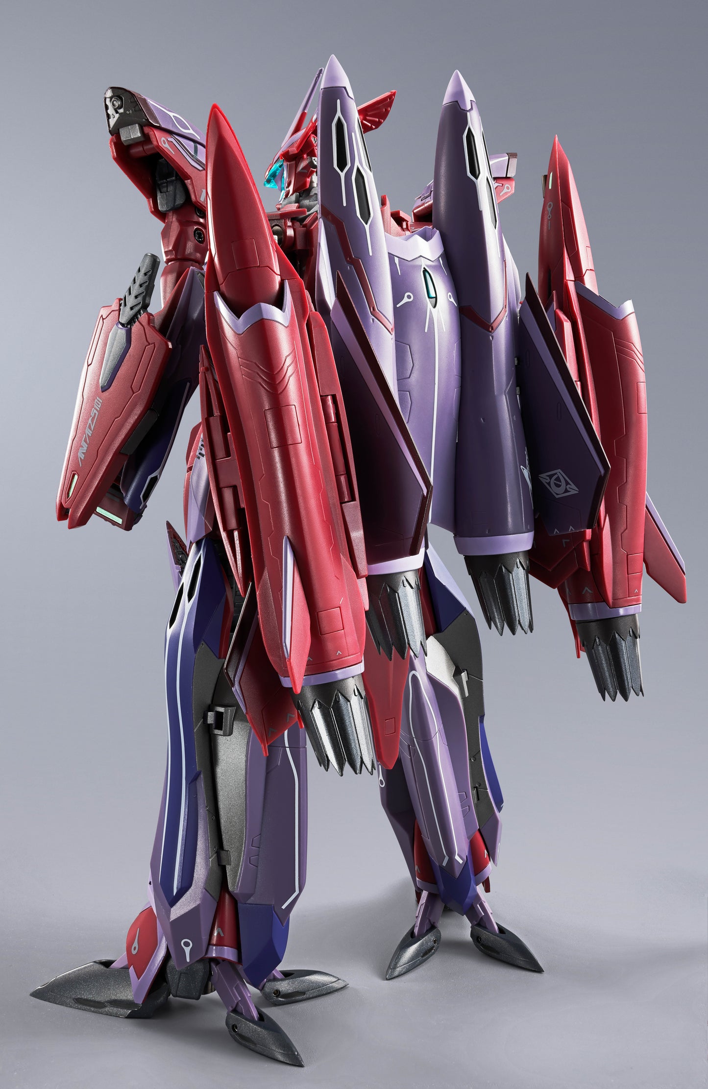 MACROSS VF-27 SP SUPER LUCIFER VALKYRIE REVIVAL DX CHOGOKIN