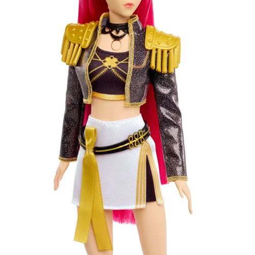 KPop Demon Hunters Dolls - Huntr/X Mira (Golden) Singing Doll