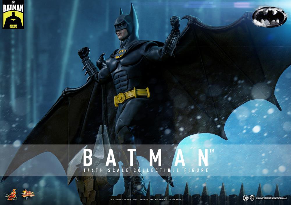 Batman Returns MMS770 Batman Deluxe 1/6th Scale Collectible Figure