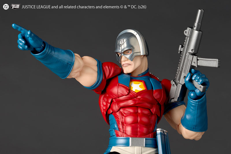 Revoltech Amazing Yamaguchi DC Comics - Peacemaker
