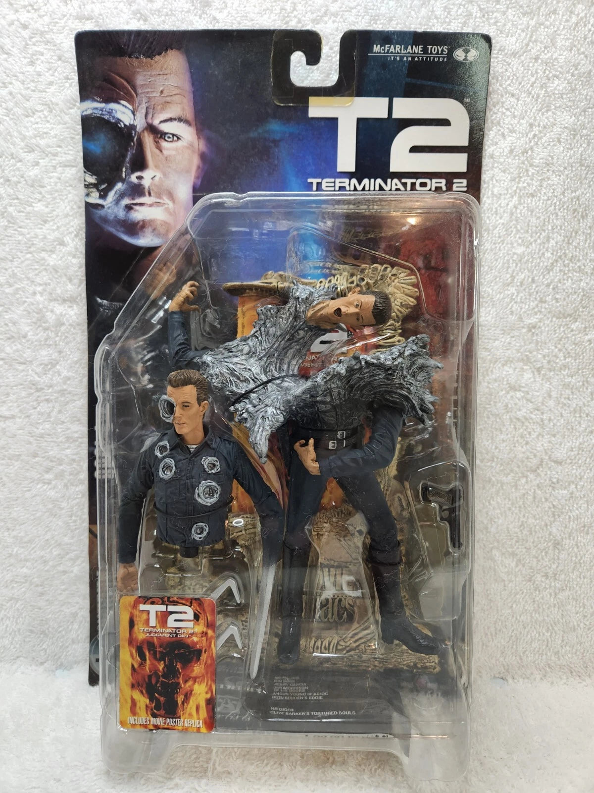 McFarlane Movie Maniacs T2 Terminator 2 Judgment Day T-1000 Figure Sealed 2001