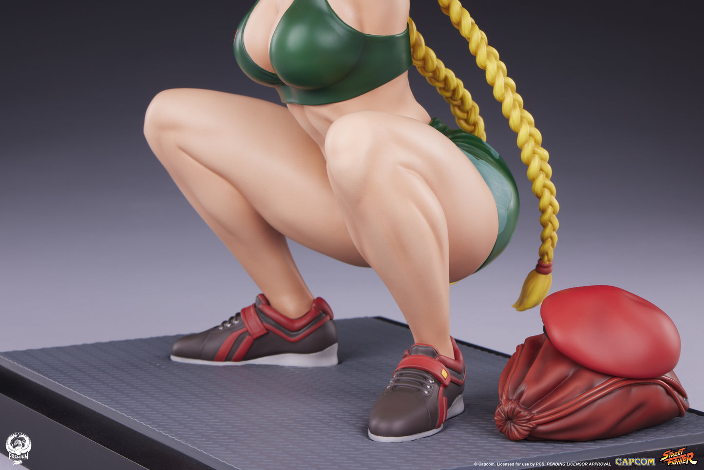 STREET FIGHTER CAMMY POWERLIFTING 1:4 SCALE STATUE