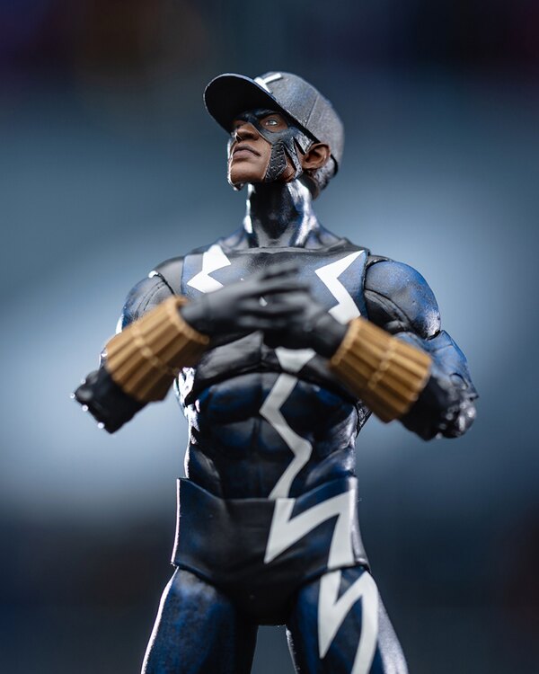 DC MULTIVERSE 7IN - STATIC SHOCK (STATIC SHOCK #1) GOLD LABEL