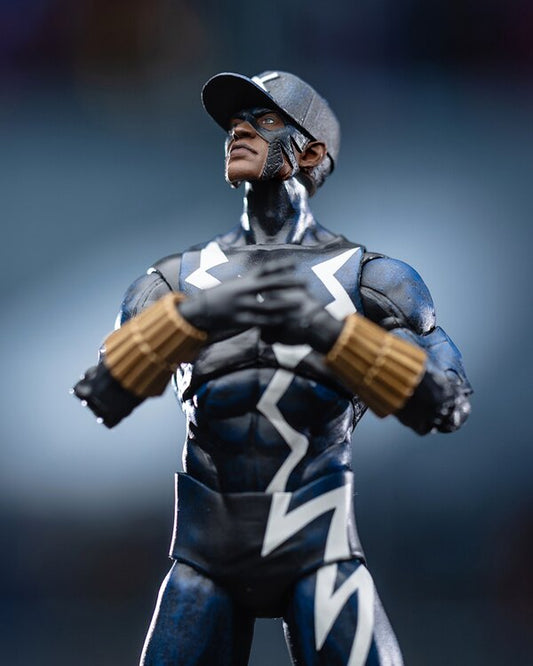 DC MULTIVERSE 7IN - STATIC SHOCK (STATIC SHOCK #1) GOLD LABEL