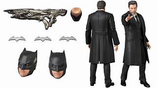 Justice League Movie MAFEX Figures - Bruce Wayne