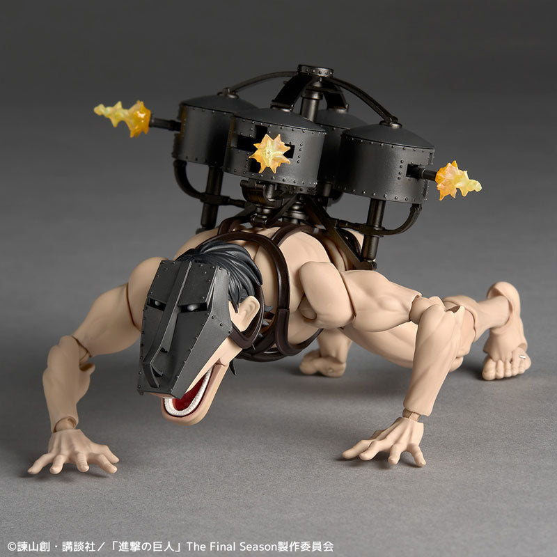 Revoltech Amazing Yamaguchi Attack on Titan - Cart Titan