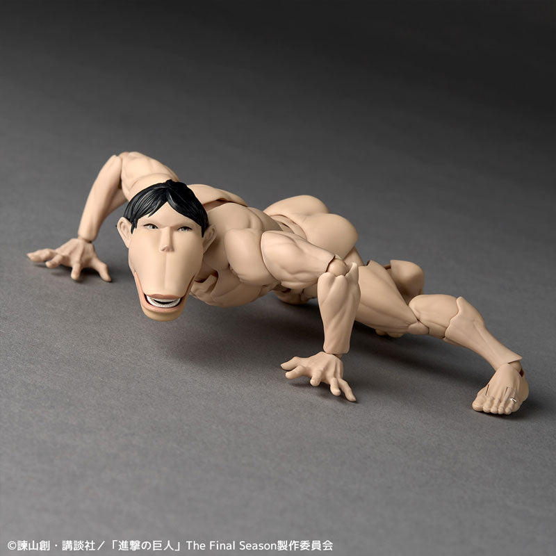 Revoltech Amazing Yamaguchi Attack on Titan - Cart Titan