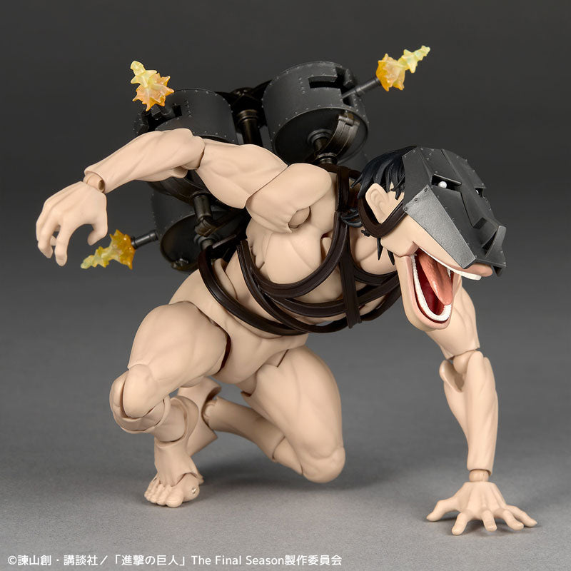 Revoltech Amazing Yamaguchi Attack on Titan - Cart Titan