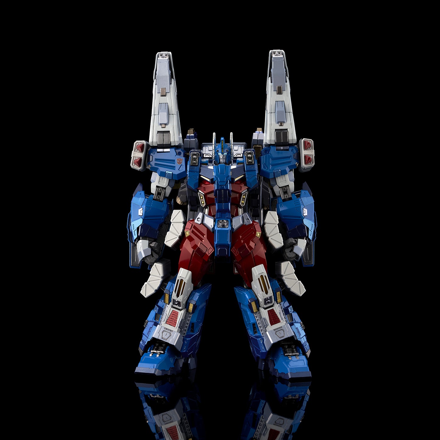 TRANSFORMERS KURO KARA KURI ULTRA MAGNUS